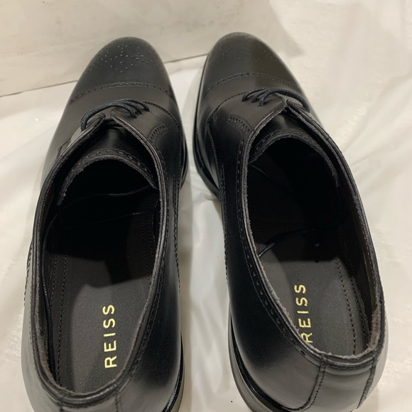 REISS Rostin Brogue Derby - Picture 4 of 10